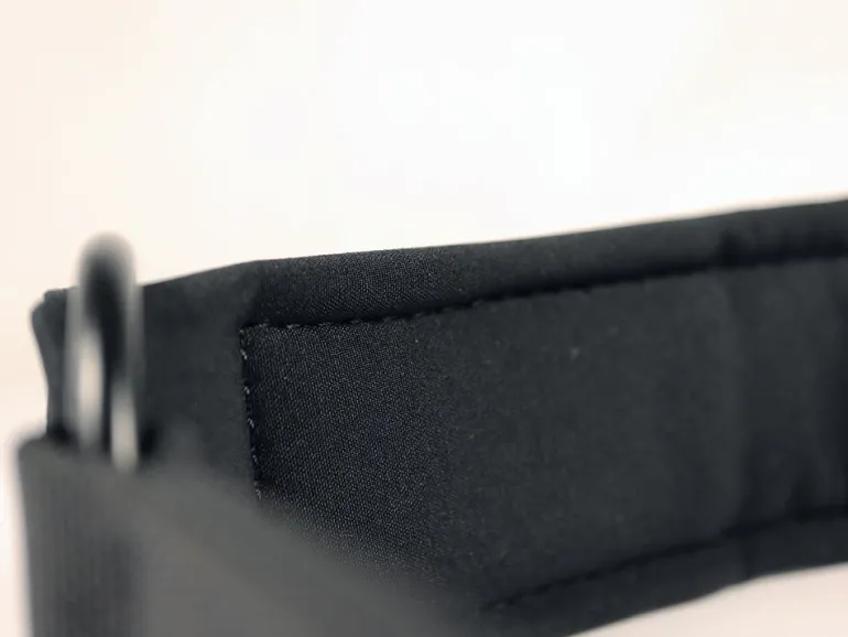 JALEN Puolikiristävä kaulapanta 55 mm, musta