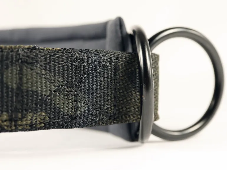 JALEN Puolikiristävä kaulapanta, multicam black-harmaa