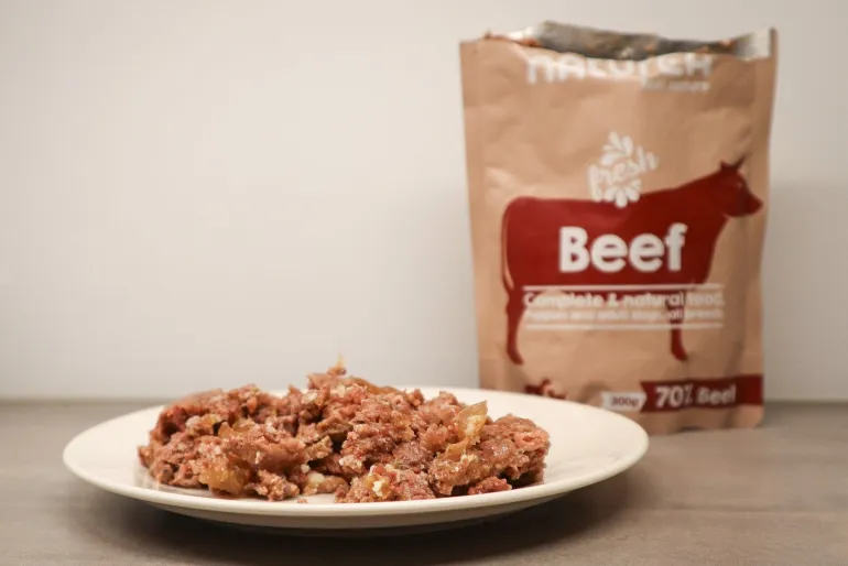 Naturea Dog Nauta koiran märkäruoka 300 g
